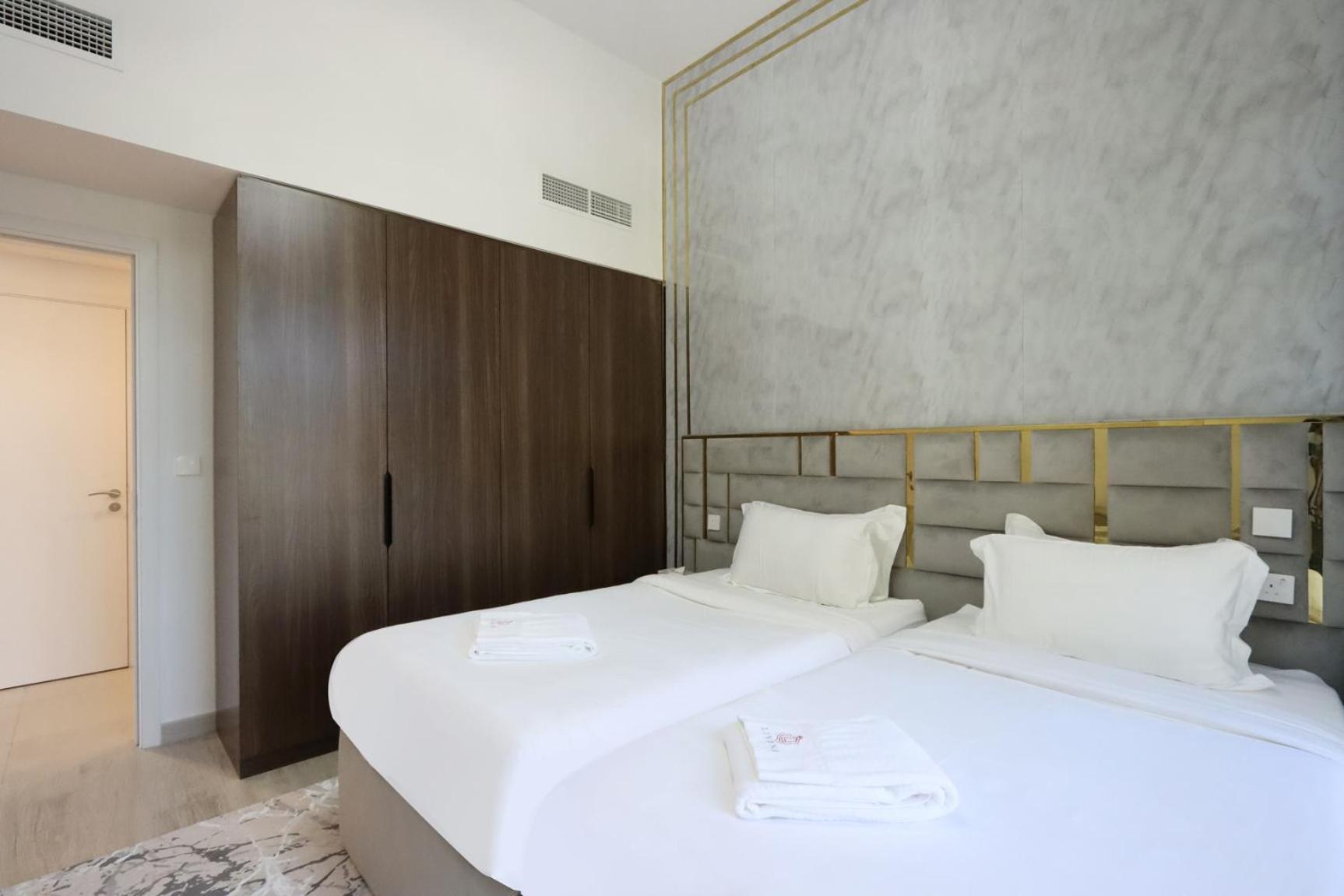 Apartment Livbnb - 2br Close To Souk Mall And Burj Al Arab Dubai