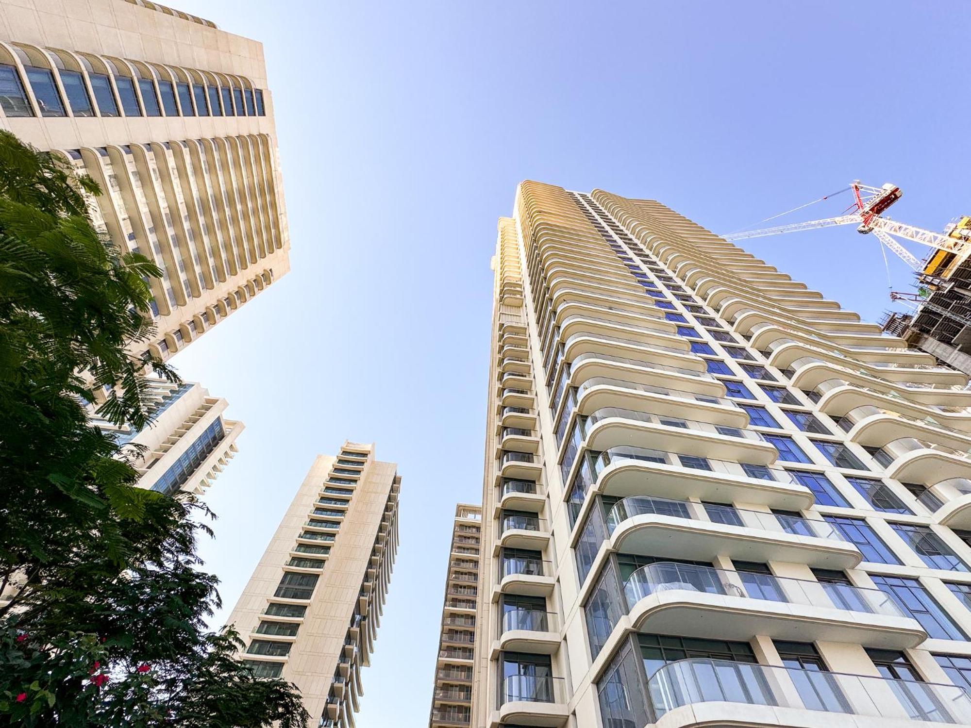 Stunning 2br With Private Access *