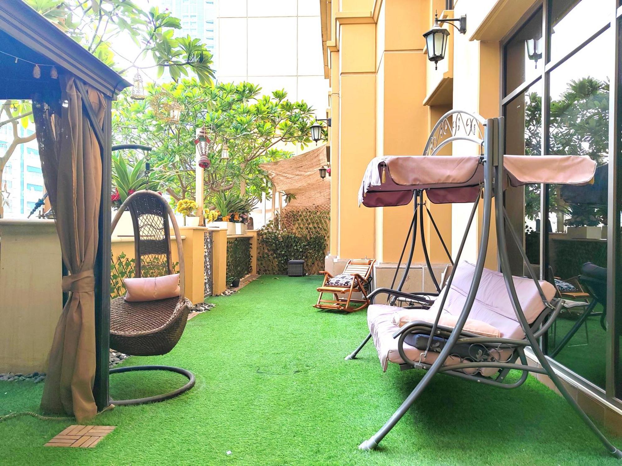 4-bedroom With Huge Private Garden On Jbr Villa