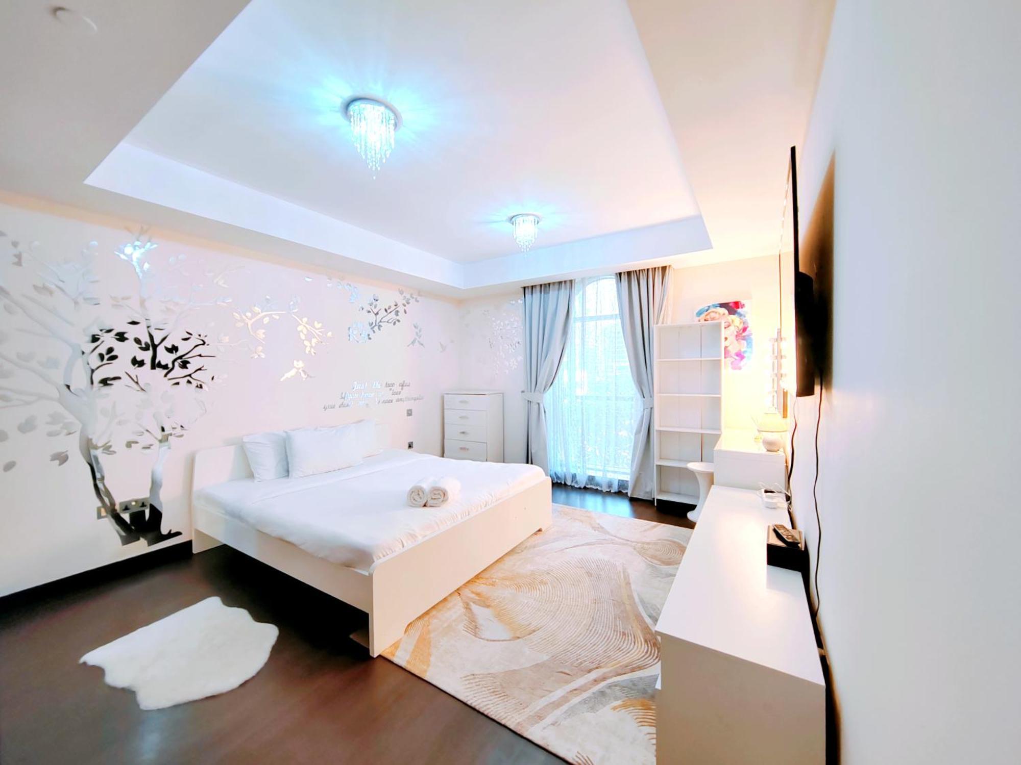 4-bedroom With Huge Private Garden On Jbr Villa Dubai