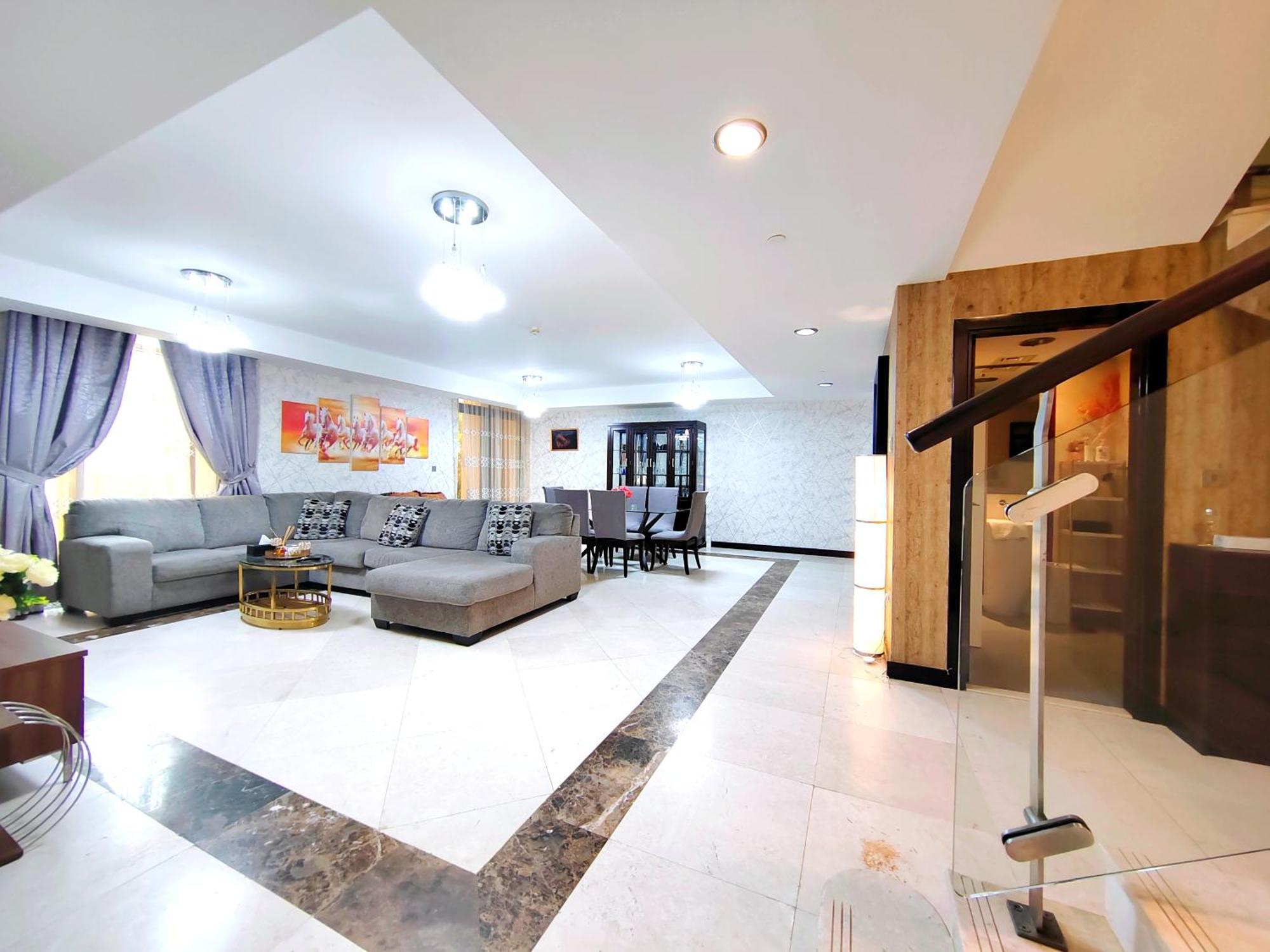 4-bedroom With Huge Private Garden On Jbr Villa *