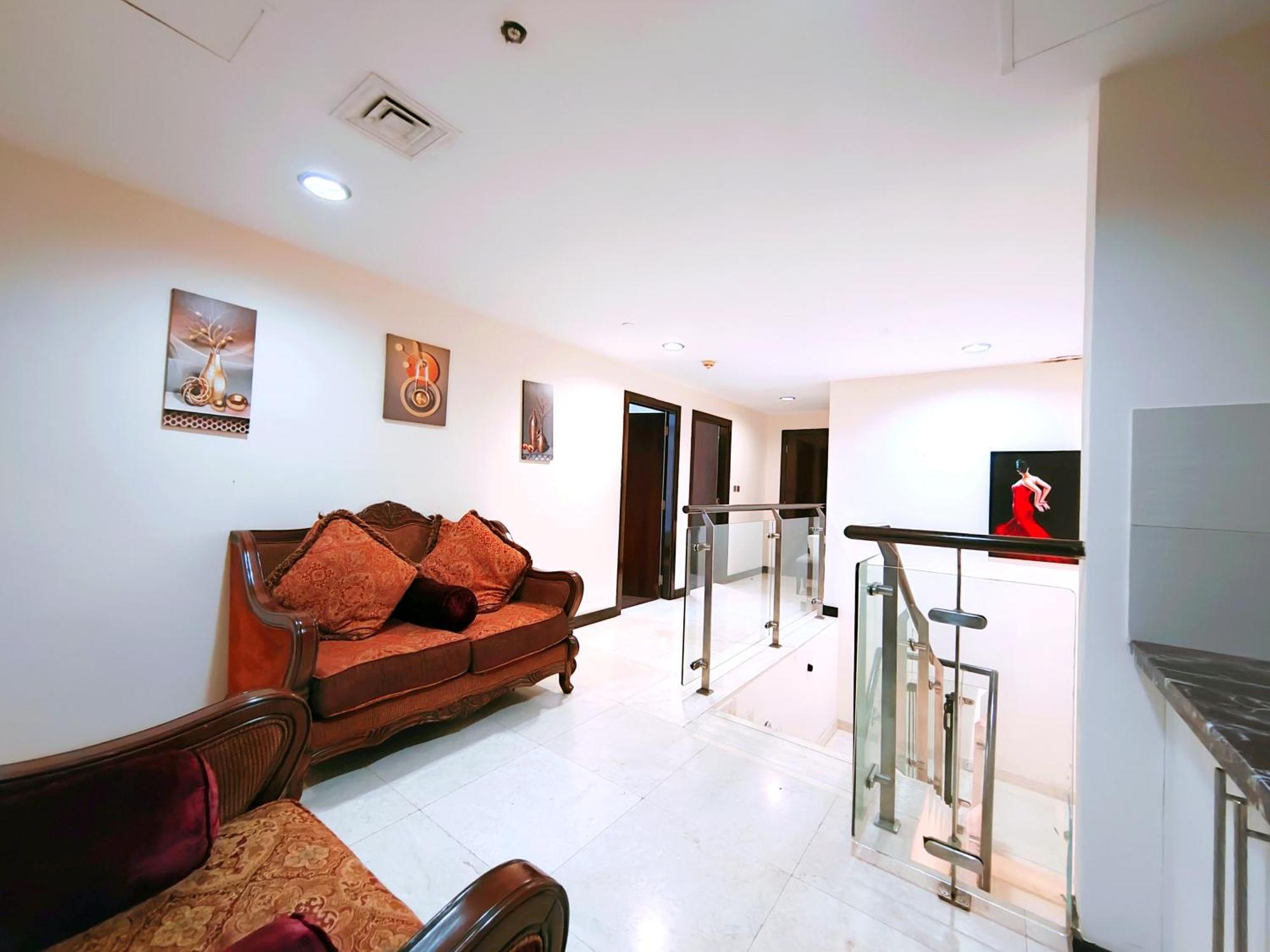 4-bedroom With Huge Private Garden On Jbr Villa