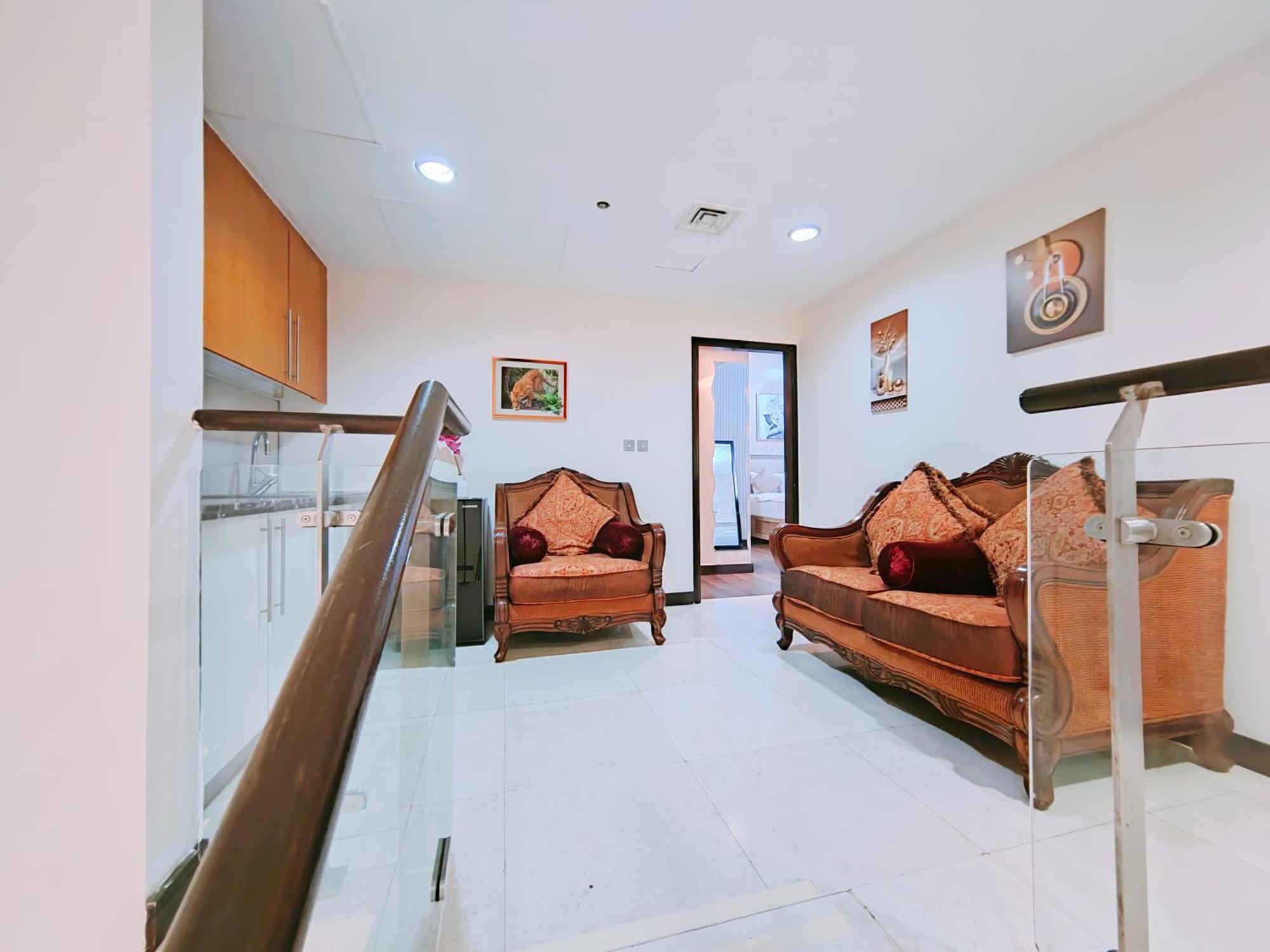 Villa 4-bedroom With Huge Private Garden On Jbr *