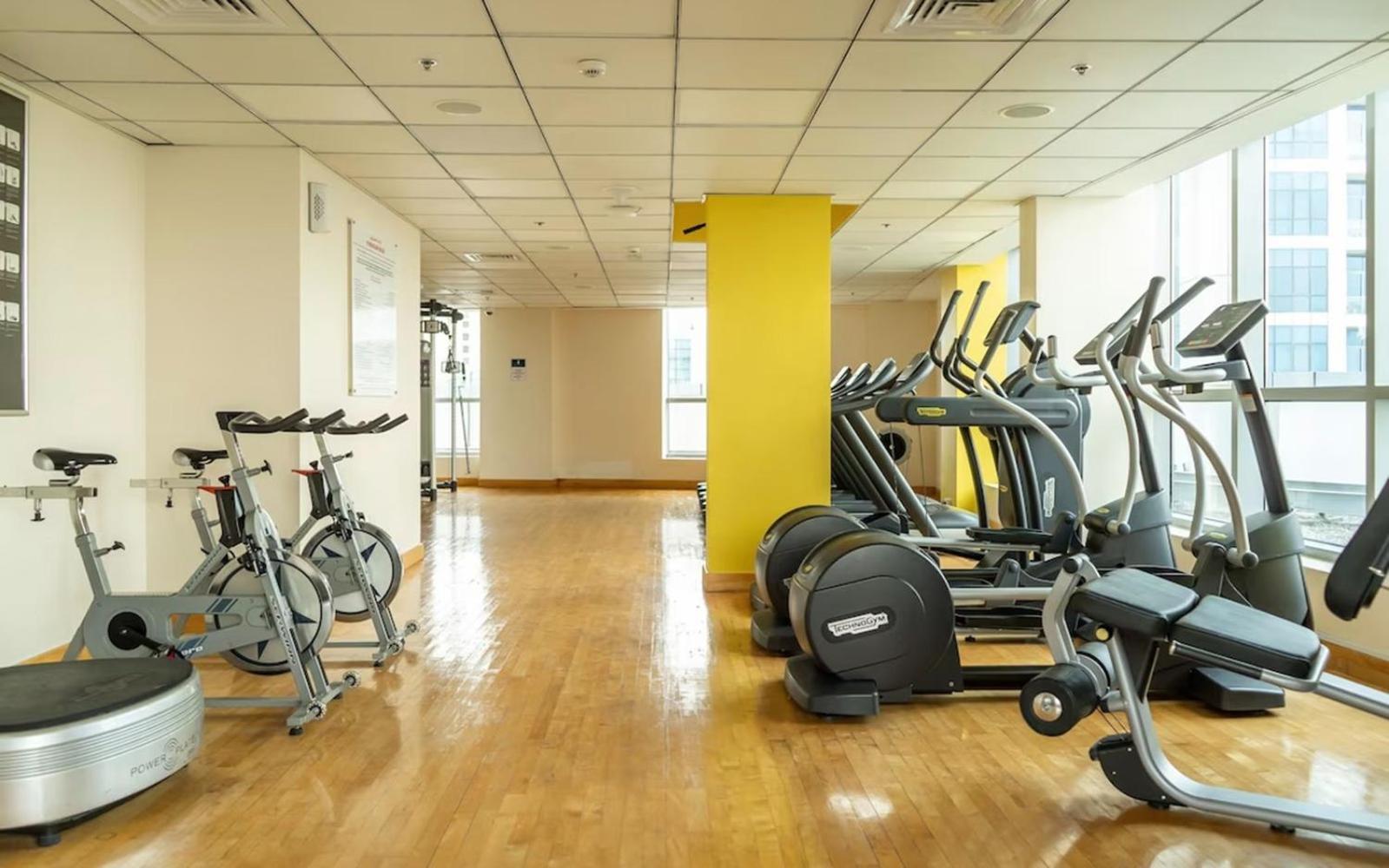 1br For 4 Guests In Marina Crown