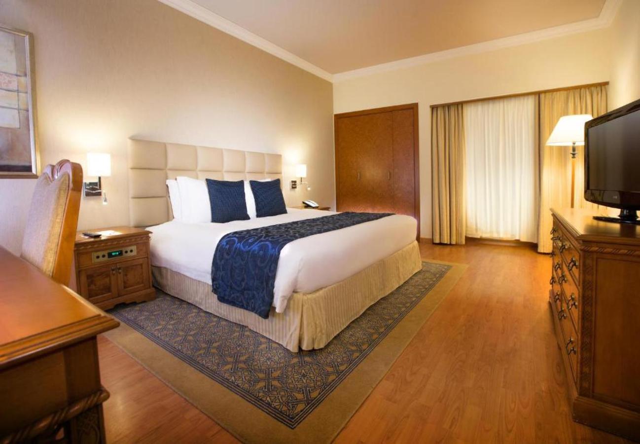 Millennium Plaza Downtown Aparthotel