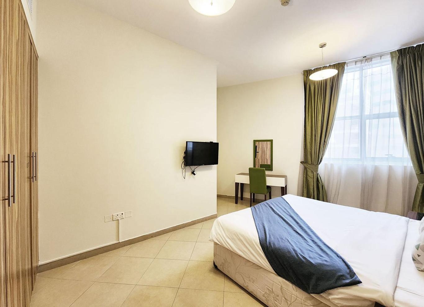 Apartment Rh- Modern Urban Oasis, Spacious 02rb Near Mall Of Emirates