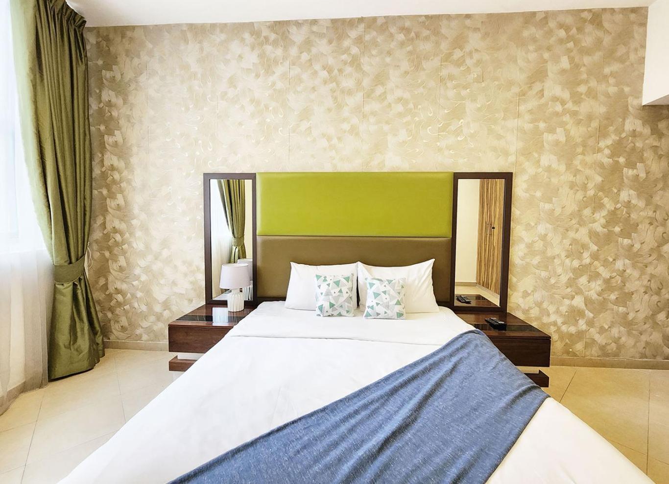 Rh- Modern Urban Oasis, Spacious 02rb Near Mall Of Emirates Apartment Dubai