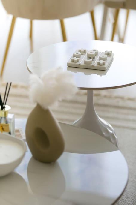 Moonstone - Tranquil, Large 2 Bedroom Apartment, Sea View, Marina Jbr Apartment *