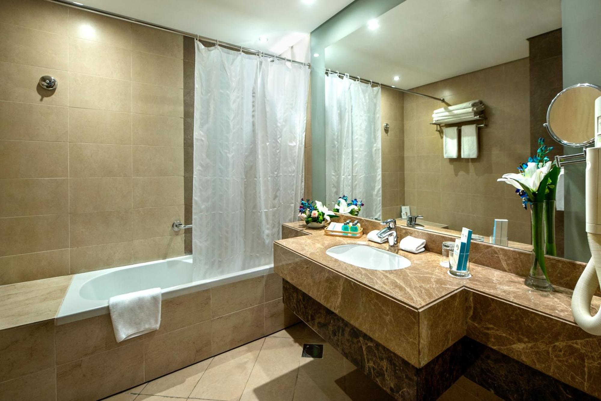Marina Byblos 4* Dubai
