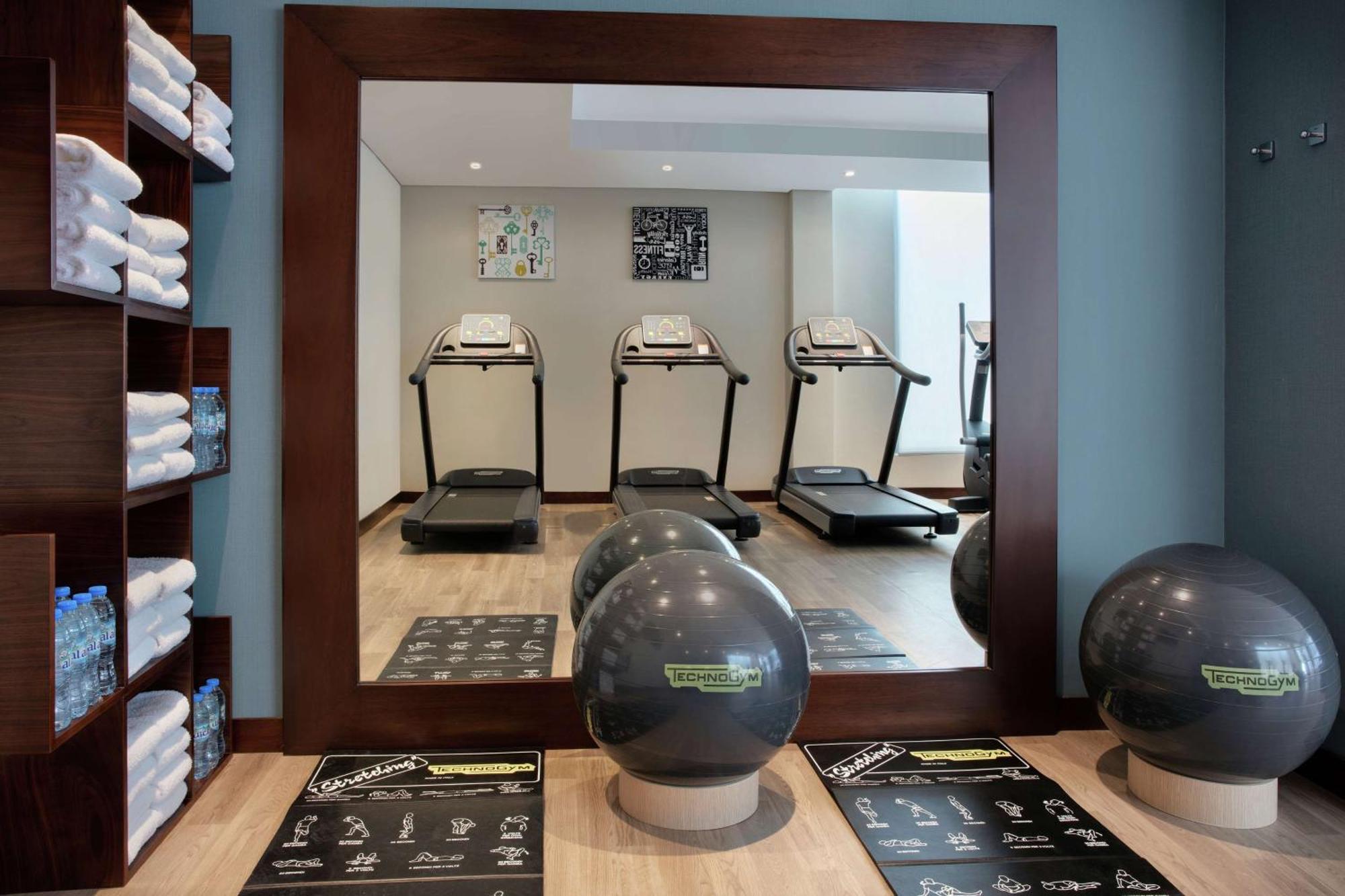 Hampton By Hilton Al Barsha Hotel Dubai