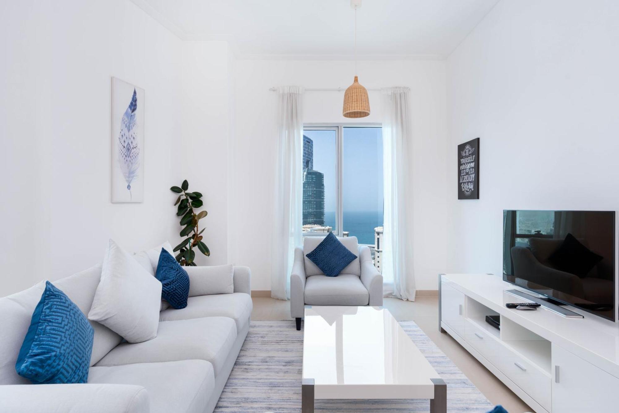Stunning Sea And Marina Views / 2 Bedroom Penthouse / Marina