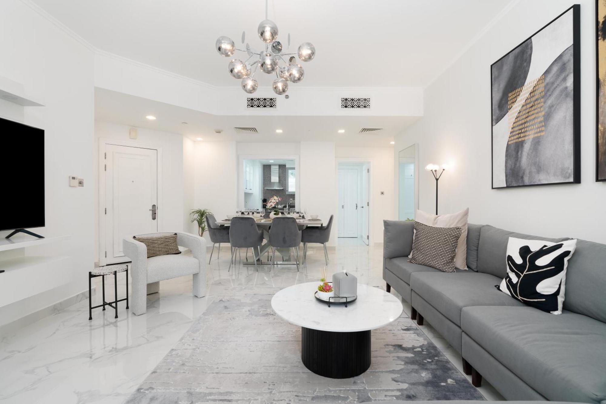 Apartment Mystic - Fully Renovated Spacious 2br Apt. With Burj Views Dubai