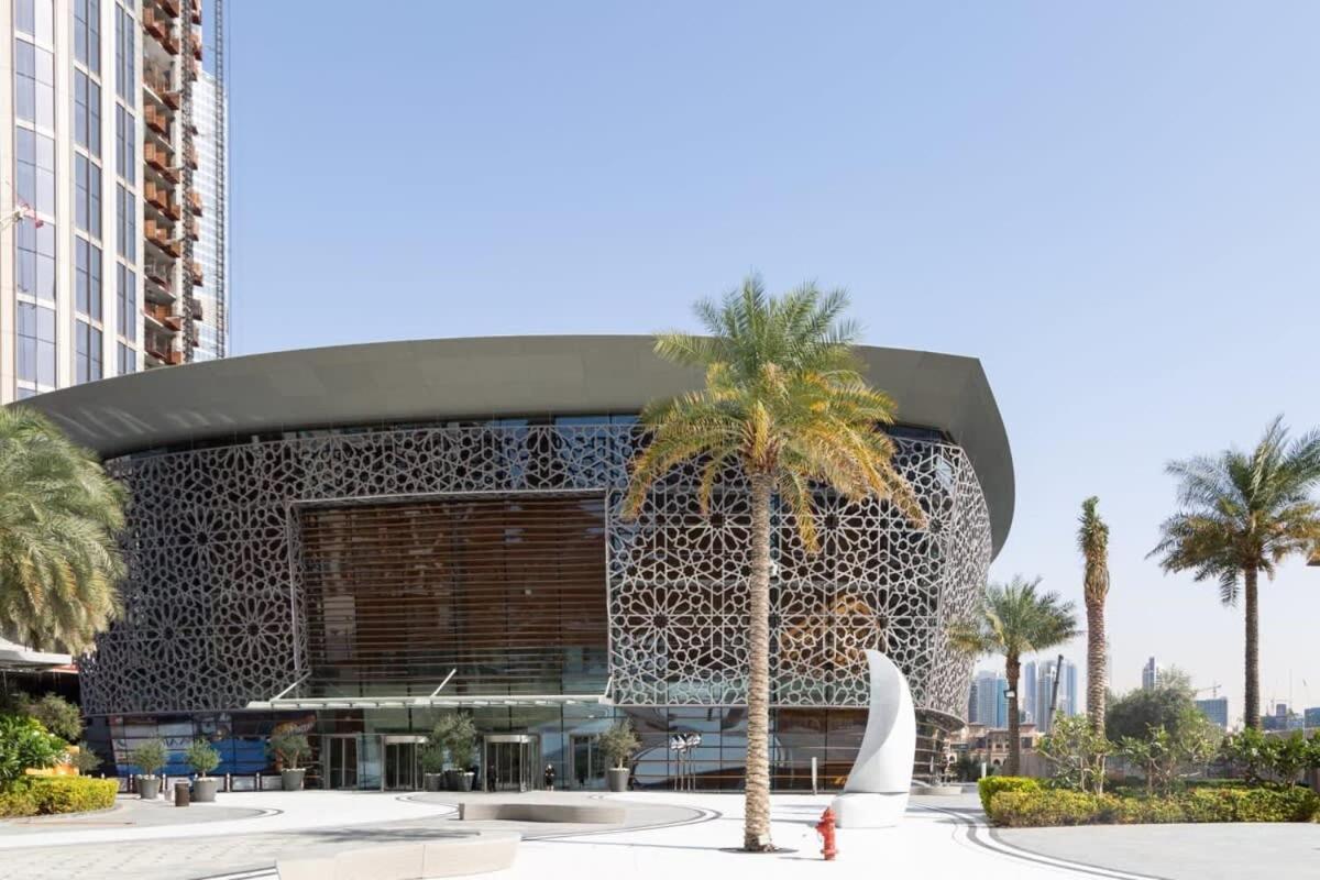 Frank Porter - Boulevard Heights Dubai