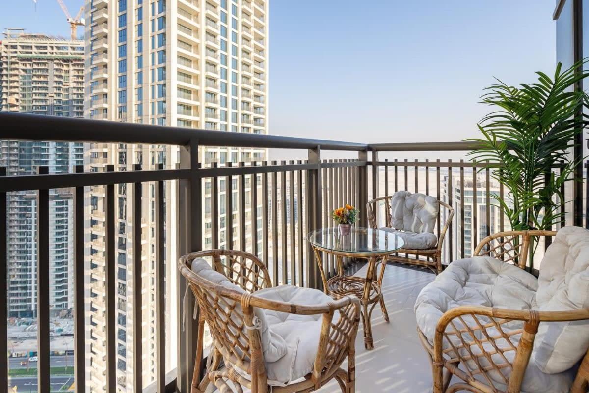 Frank Porter - Creekside 18 * Dubai