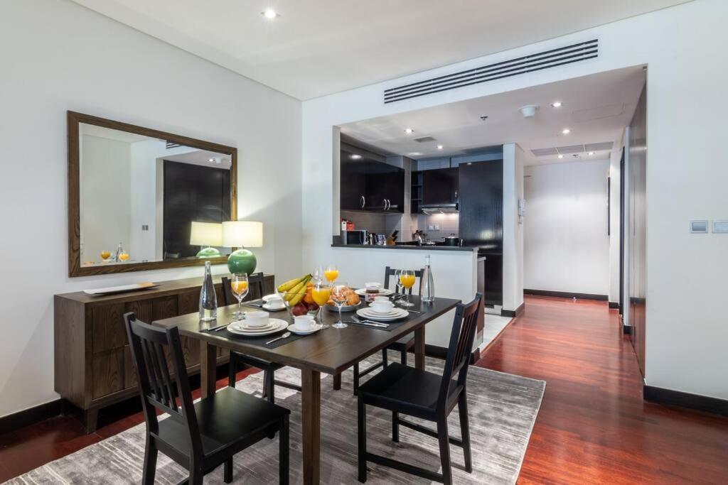 Apartment First Class 1br In Royale On The Palm