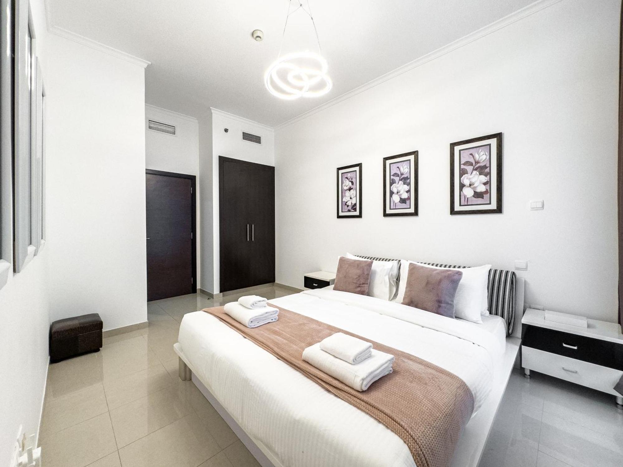 Marina & Palm View - High Floor 2br Near Jbr Apartment Dubai