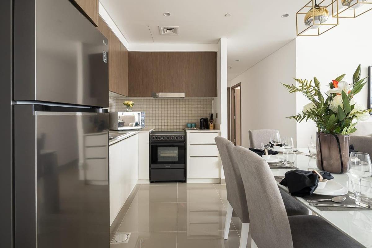 Apartment Frank Porter - 17 Icon Bay *