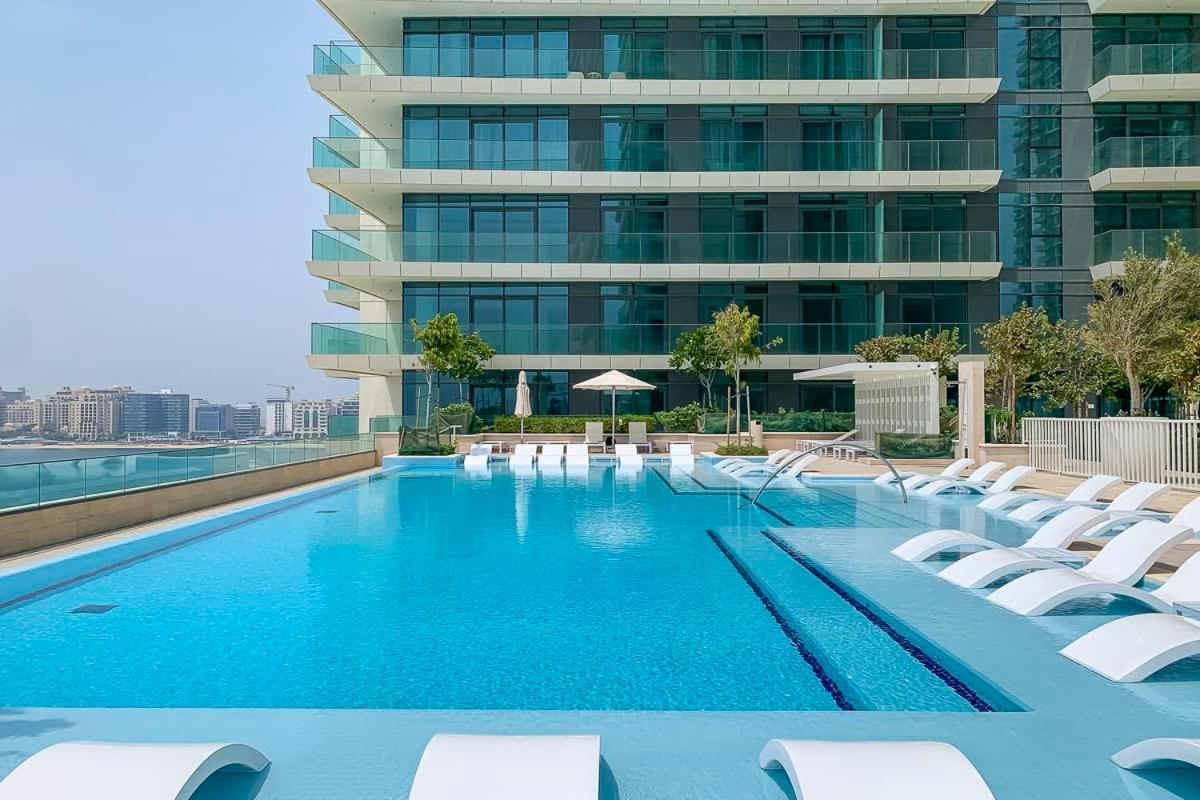 Apartment Frank Porter - Vista Tower 2