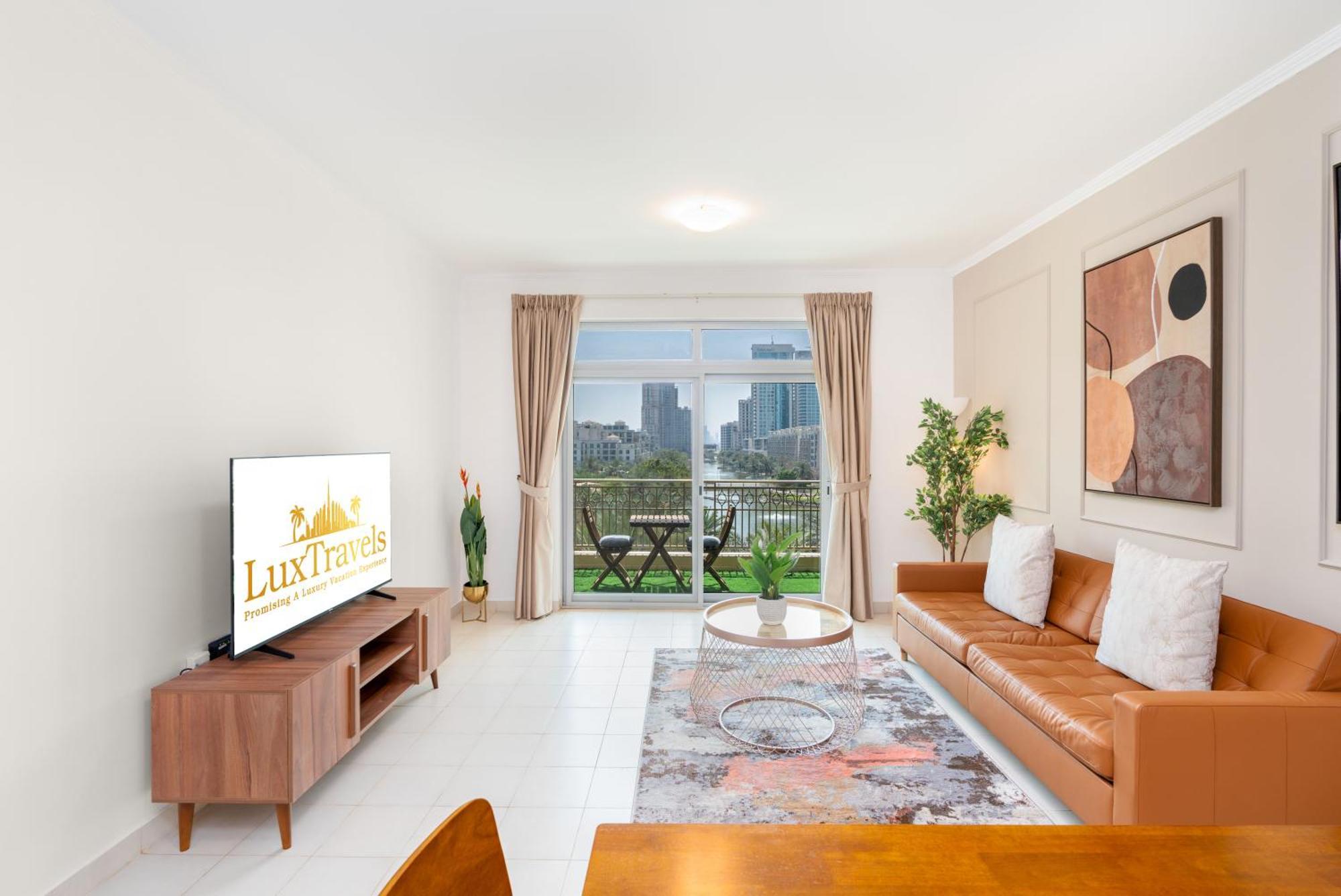 Apartment Lux I Tower I Lakes View Dubai