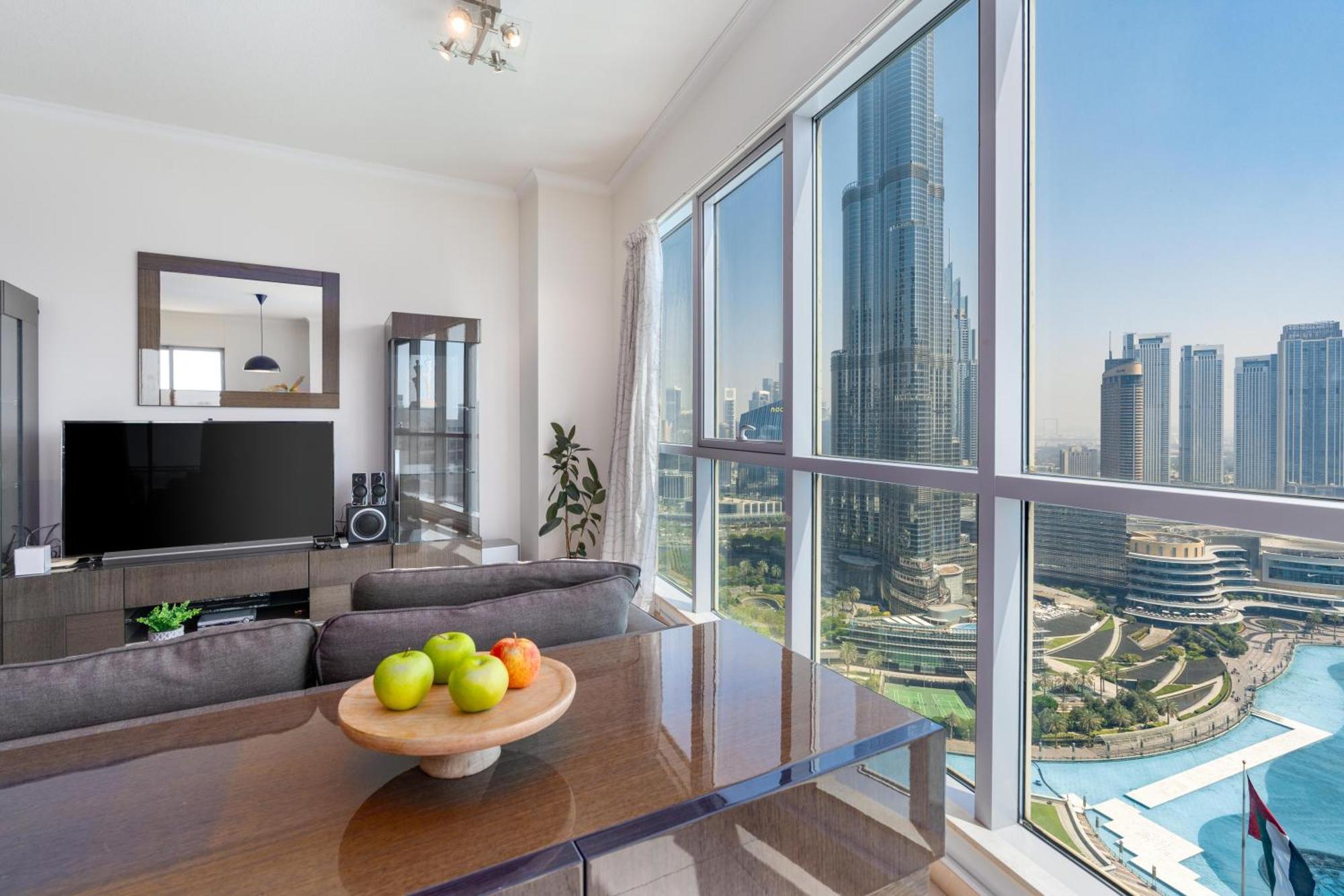 Incredible Fountain Views 2. 5 Bedroom Burj Residences