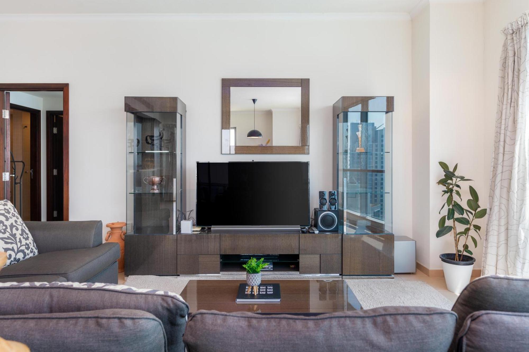 Apartment Incredible Fountain Views 2. 5 Bedroom Burj Residences *