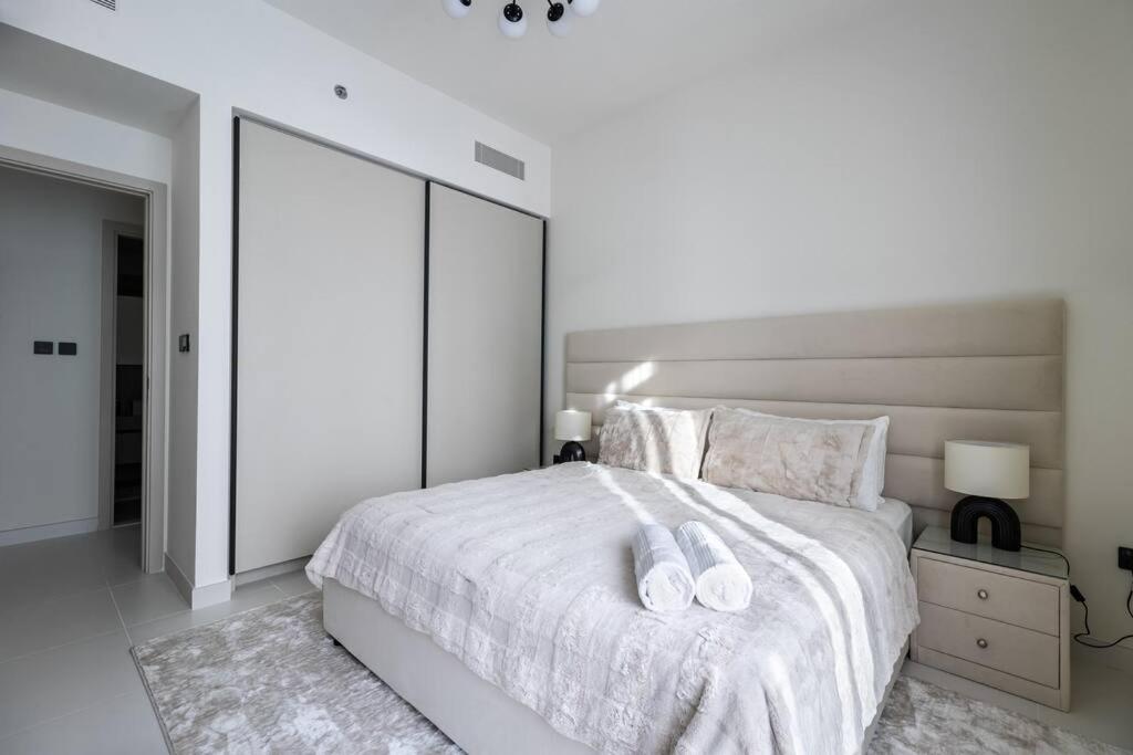 Goldbest - 2bdr Marina View Apartment Dubai