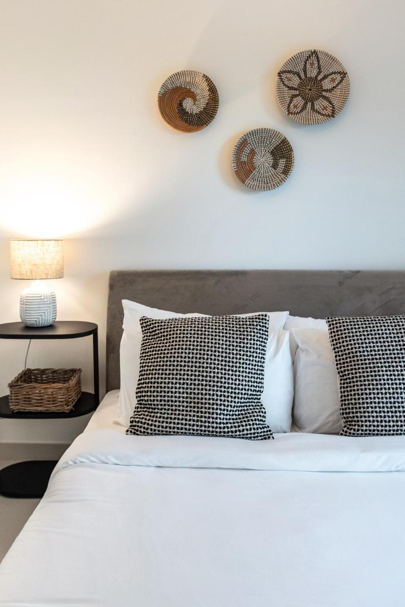 Apartment High Floor - Stylish Design - 3br+maids *