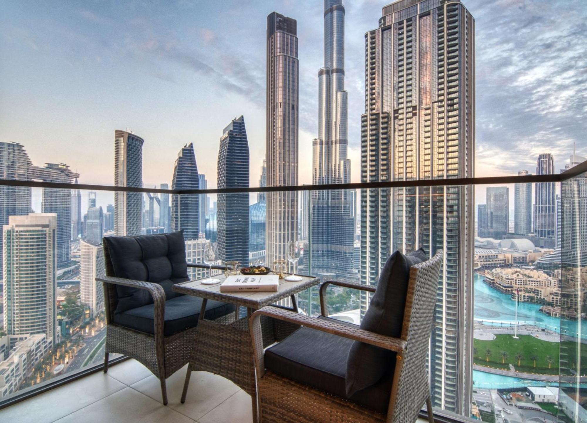 High Floor - Stylish Design - 3br+maids Apartment *