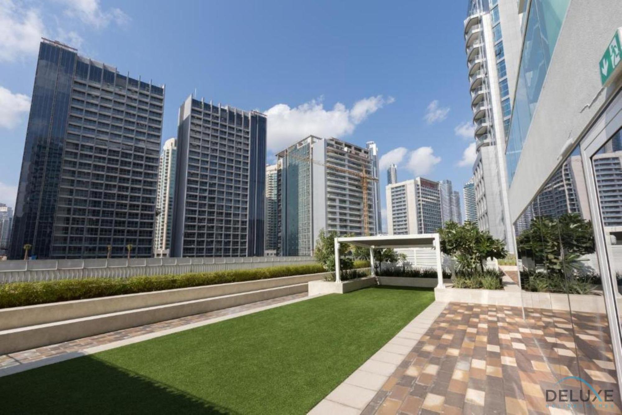 Exclusive Rate 1br With Partial Burj Khalifa Views By Deluxe Homes Dubai