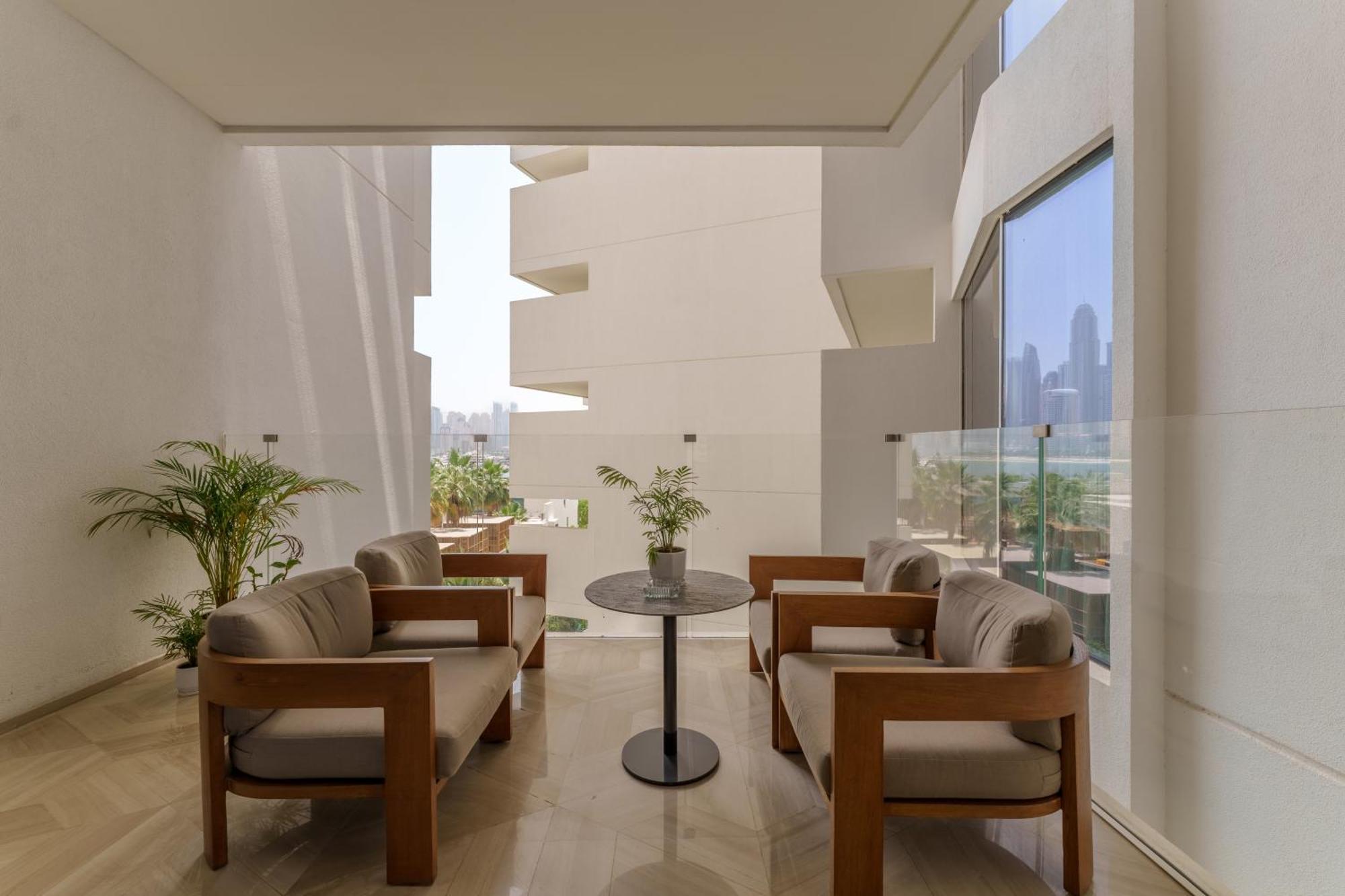 Daniels Chic 3br In Five The Palm Jumeirah Apartment