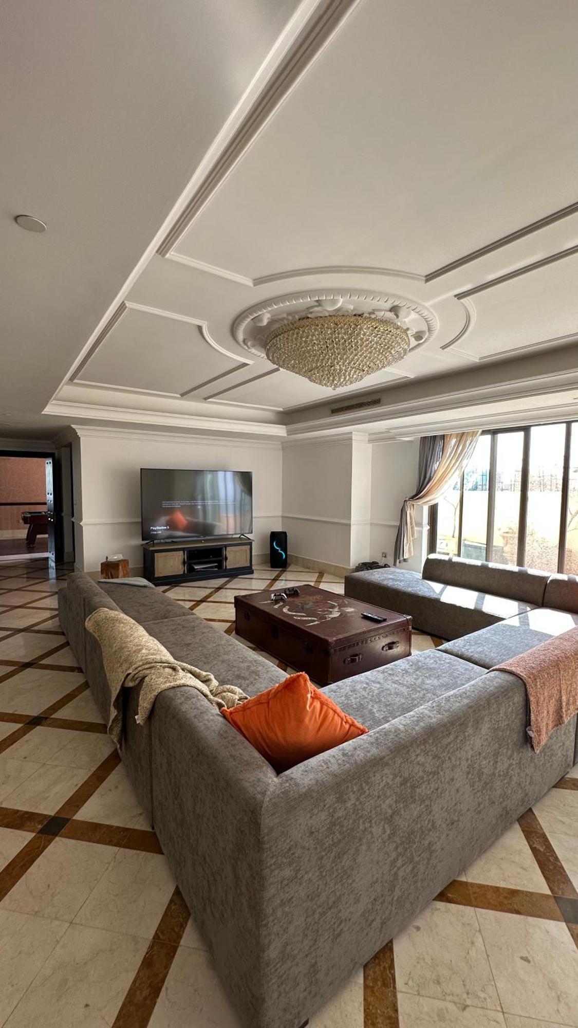 Neyar Beach Vibes Hostel Dubai