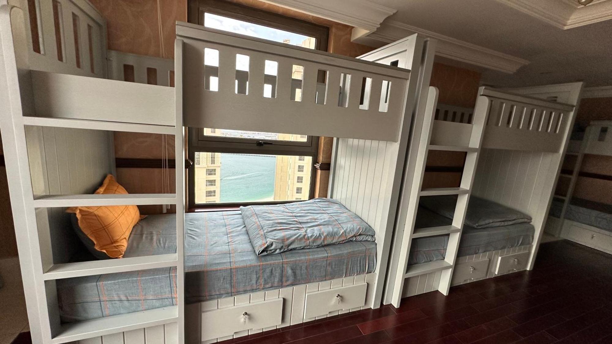 Hostel Neyar Beach Vibes Dubai