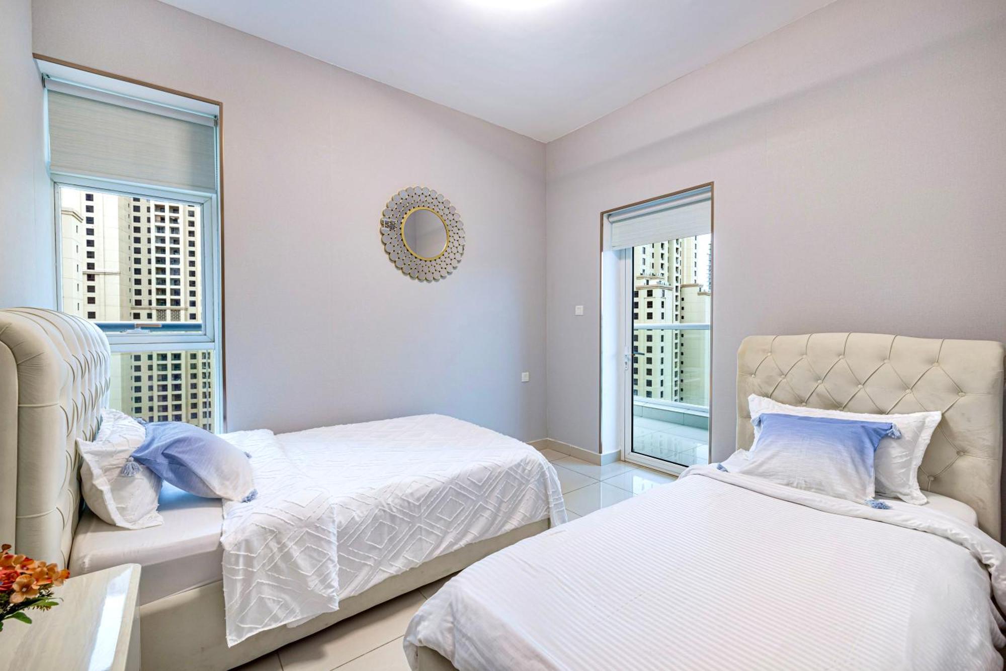5 Star Beach Access Serviced Apartment: Marina Heart *