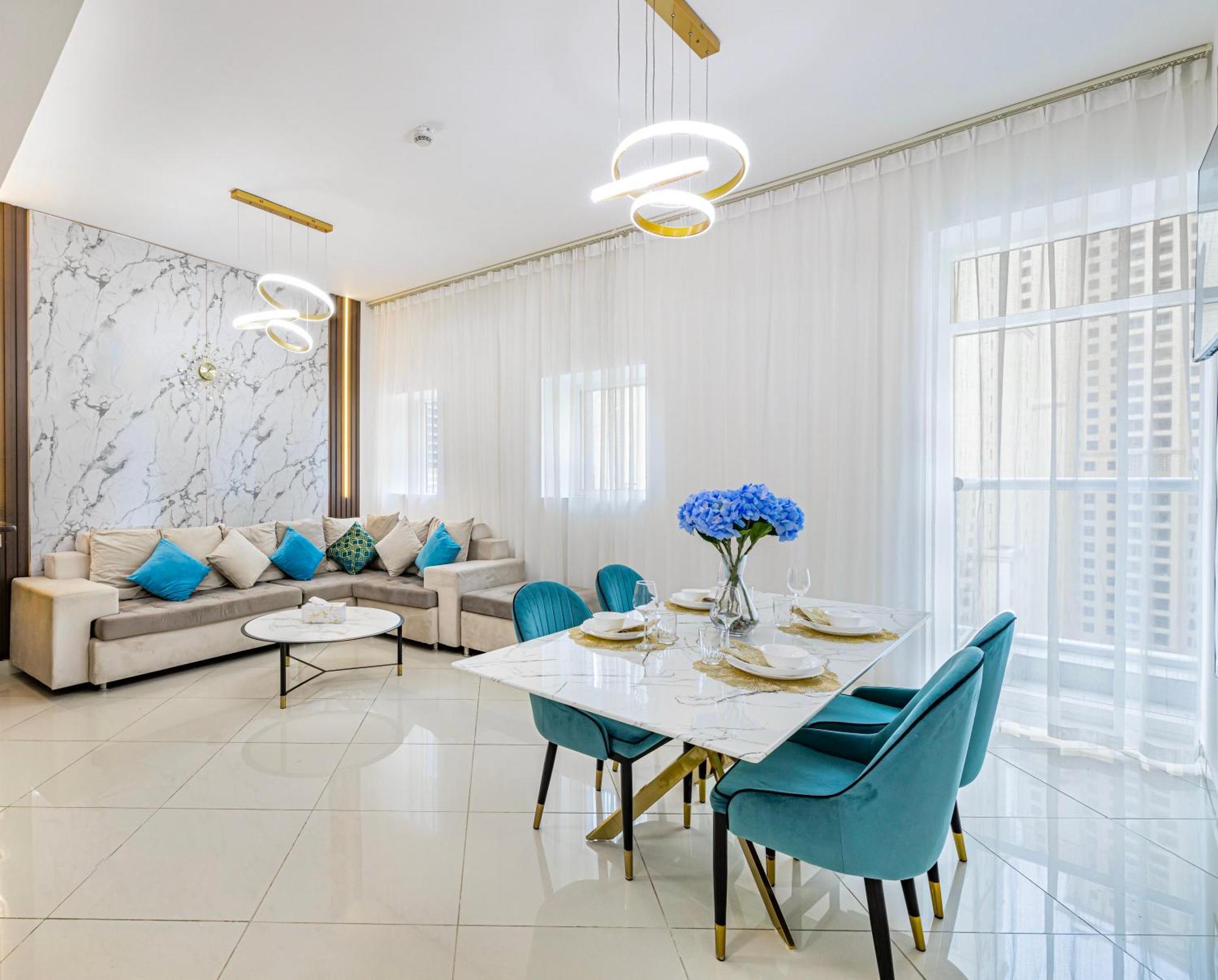 5 Star Beach Access Serviced Apartment: Marina Heart