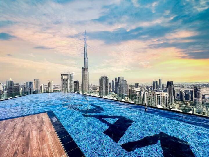 Paramount Midtown Hotel, Burj Khalifa Views Apartment