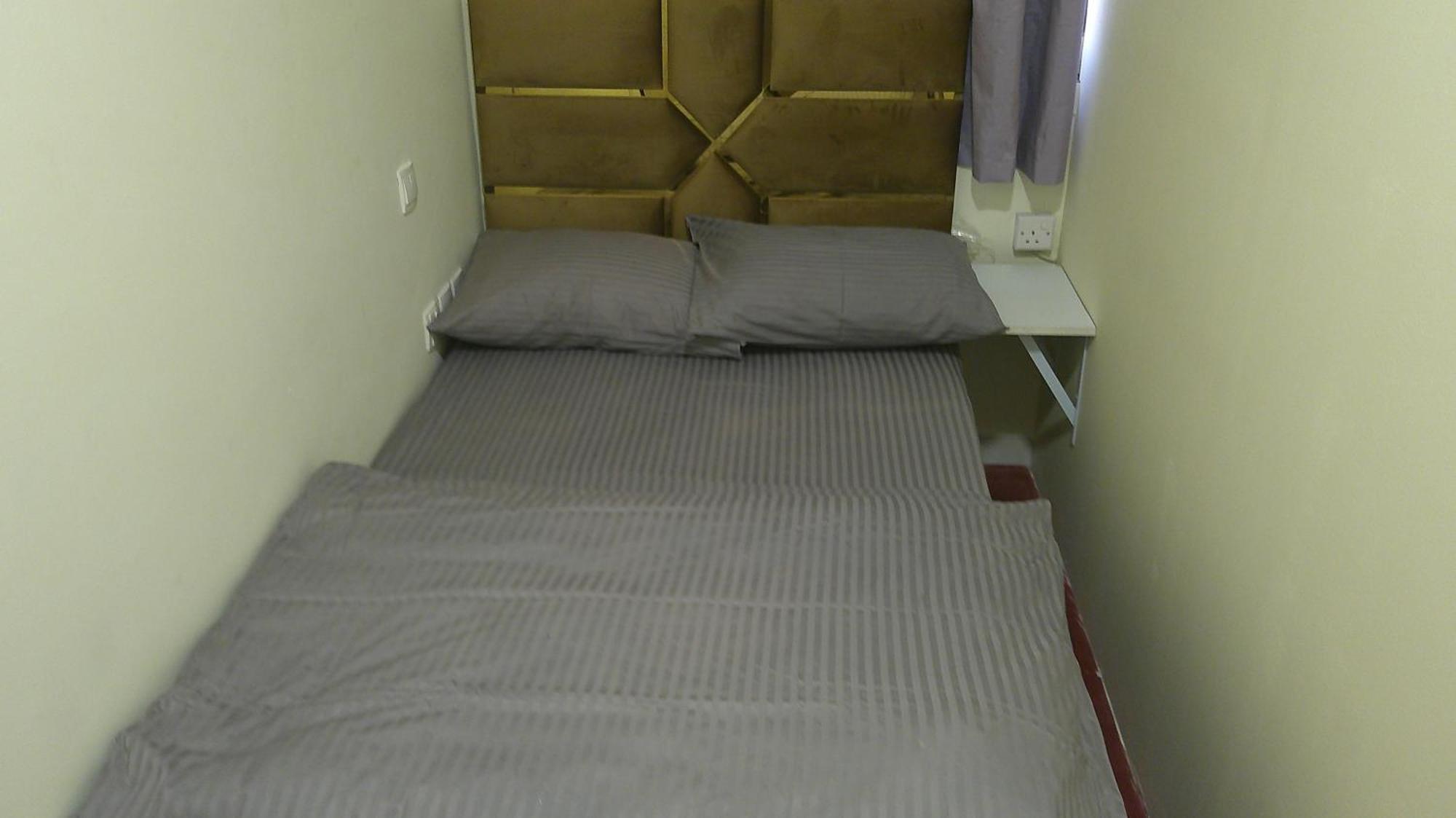 Ruby Star 303 Hostel Dubai