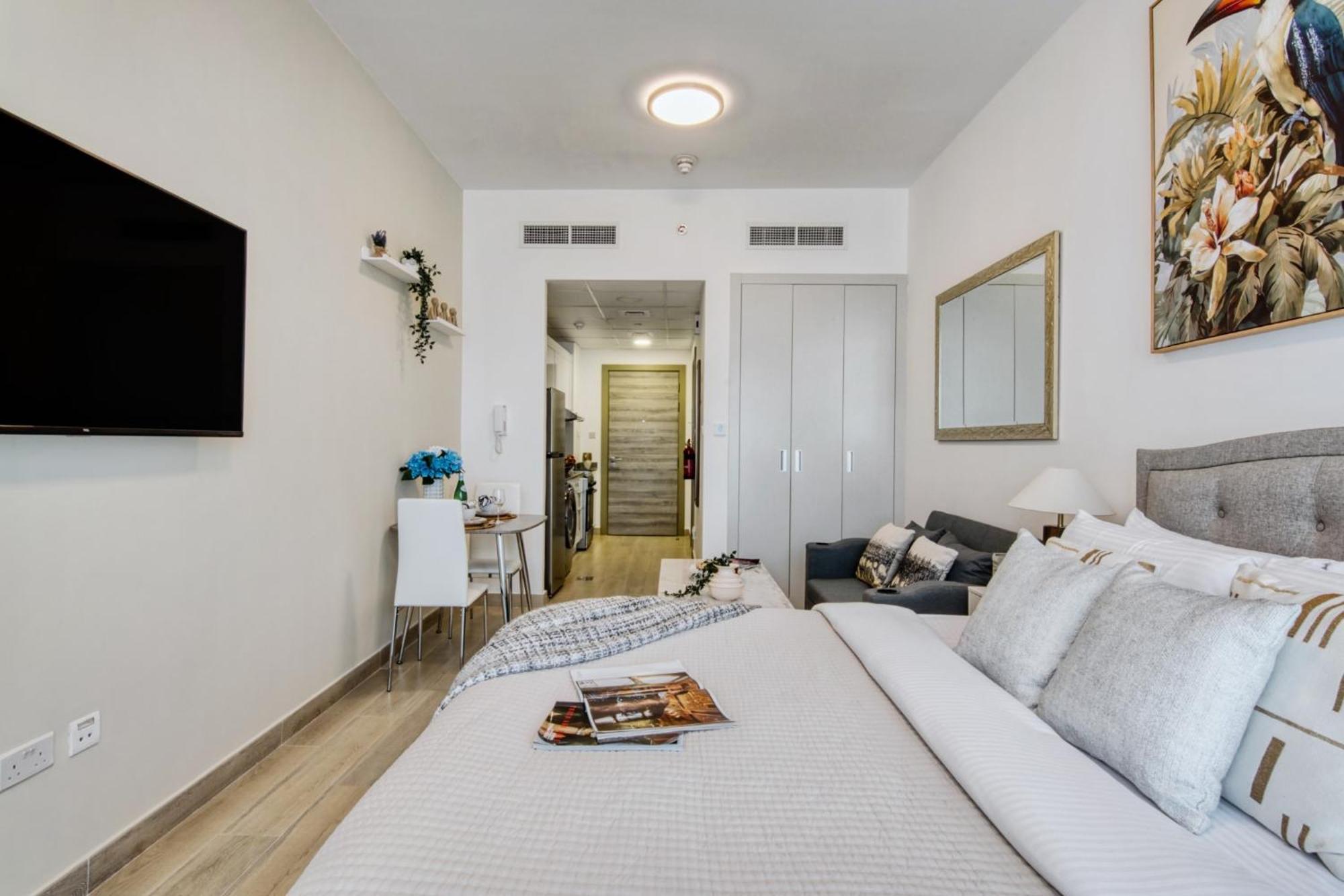 The Smart Concierge - Bloom Heights Apartment *