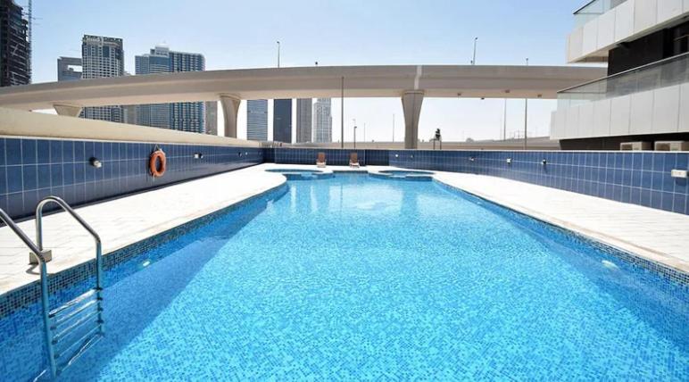 Apartment Modern 1br In Marina With Sea View