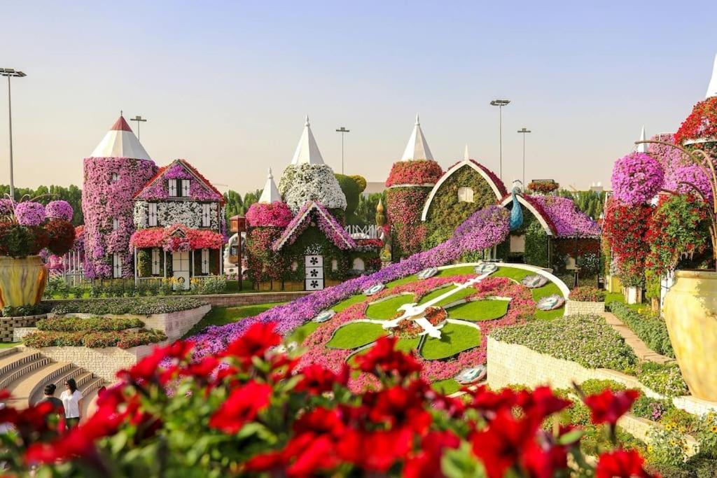 Apartment Manzil - In Al Barsha Near Miracle Garden