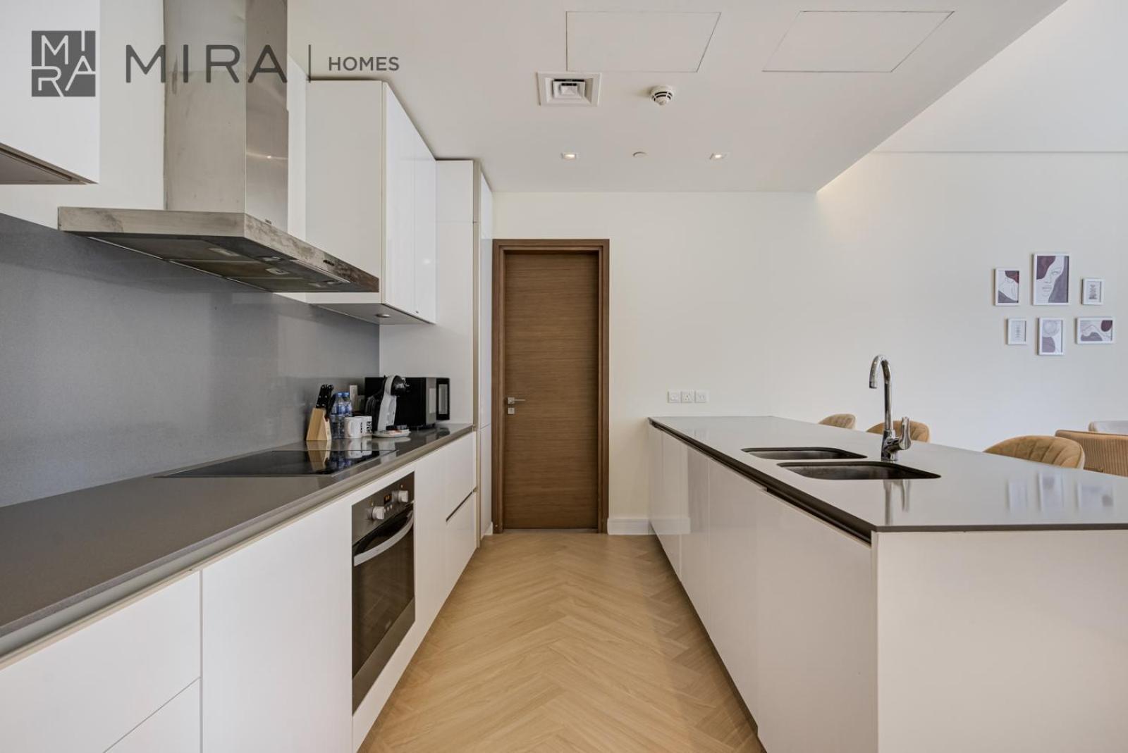 Mira Homes - Walk - Building 5 - Next To Coca Cola Arena *