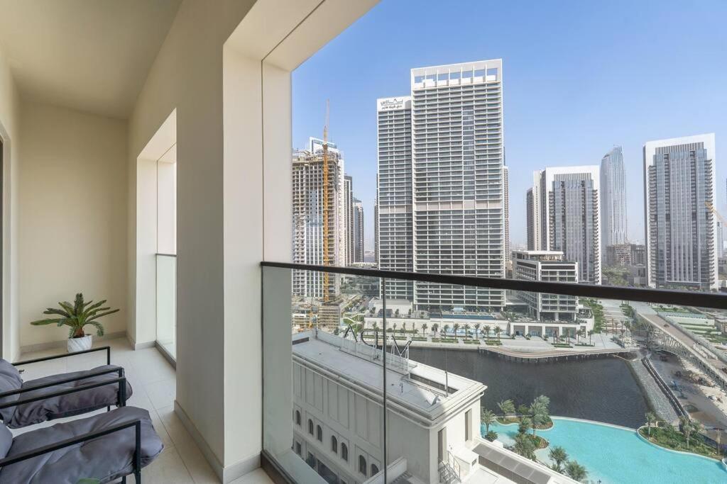 New Listing & Vida Creek & Access Apartment Dubai