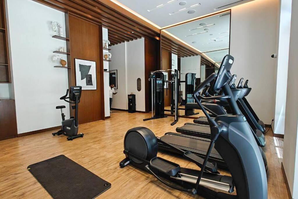 Apartment New Listing & Vida Creek & Access Dubai