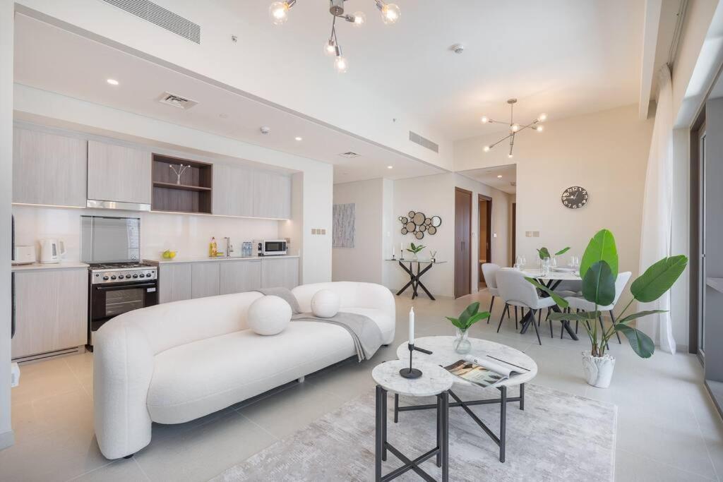 Apartment New Listing & Vida Creek & Access *