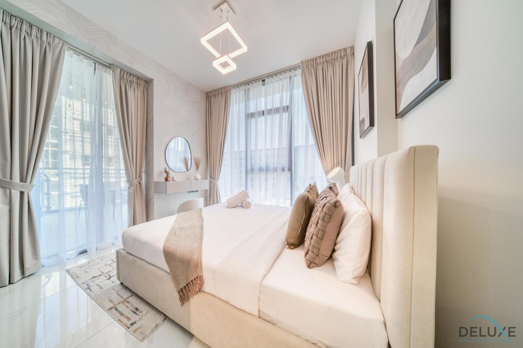 Apartment Magnificent 2br With Private Pool At Samana Golf Avenue By Deluxe Homes Dubai