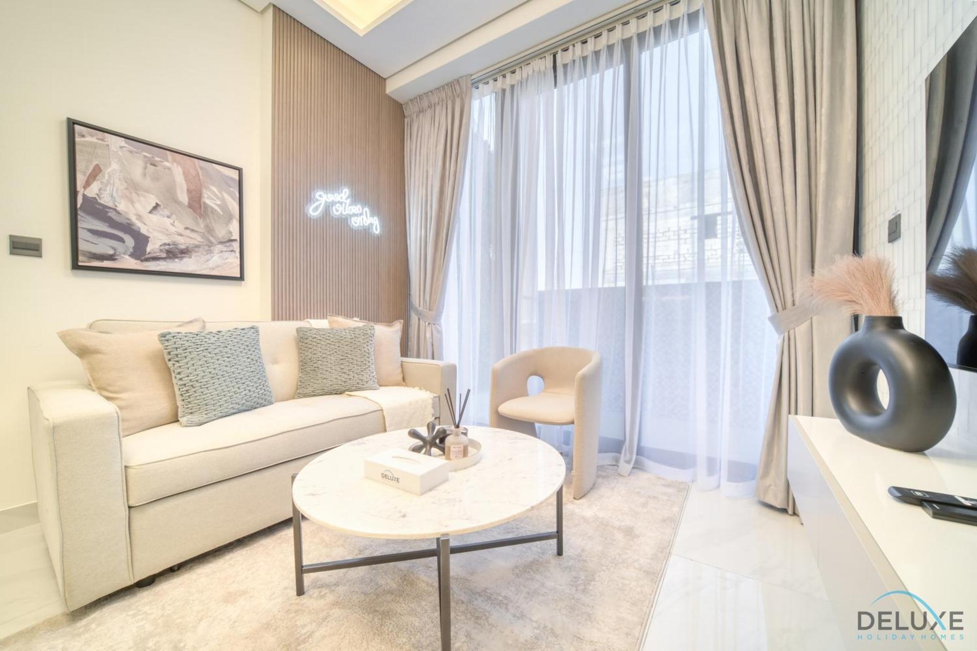 Magnificent 2br With Private Pool At Samana Golf Avenue By Deluxe Homes *