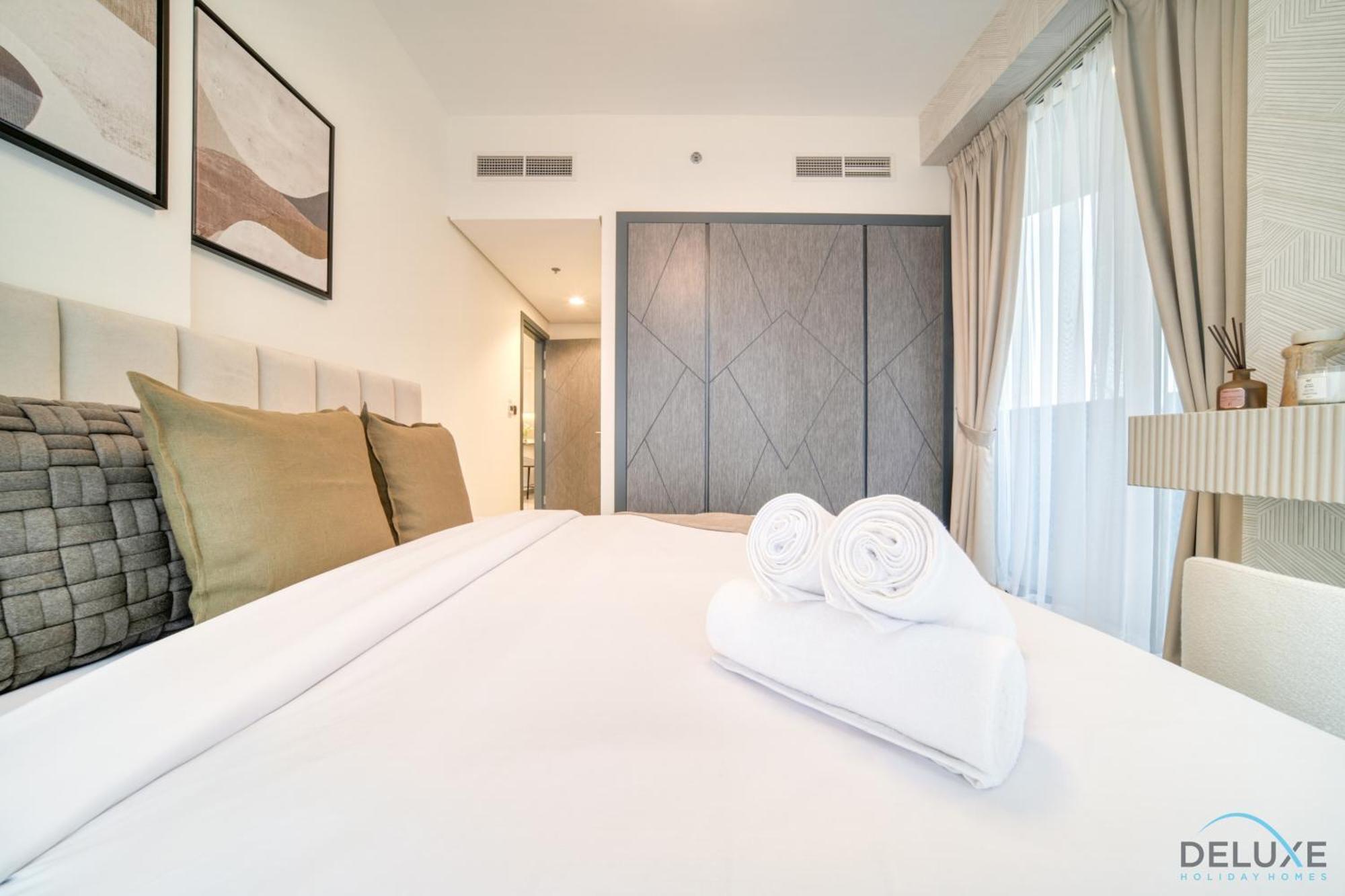 Magnificent 2br With Private Pool At Samana Golf Avenue By Deluxe Homes Apartment Dubai