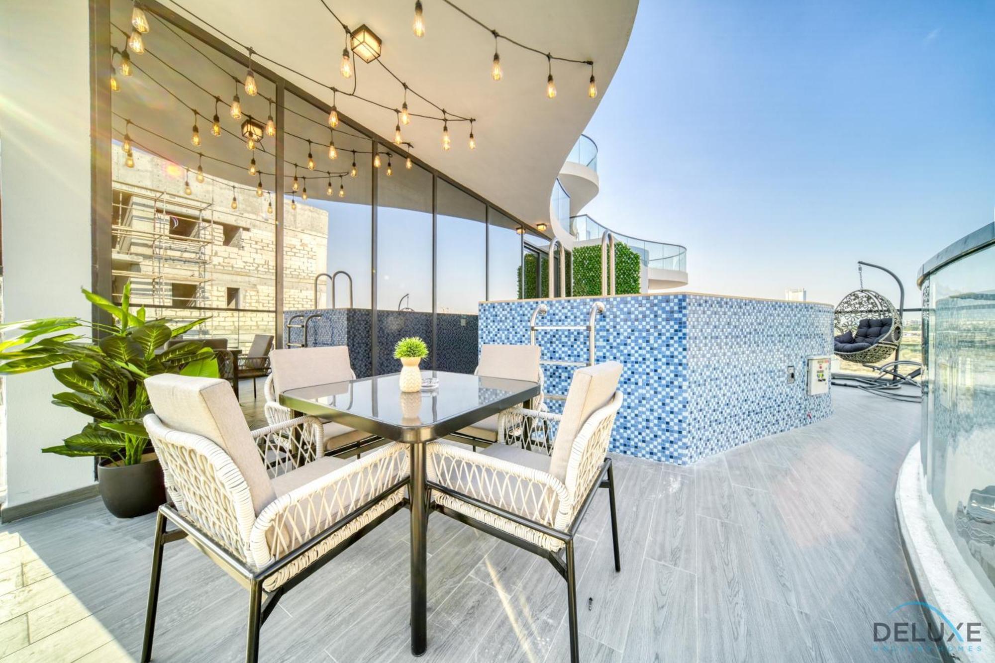 Magnificent 2br With Private Pool At Samana Golf Avenue By Deluxe Homes Dubai