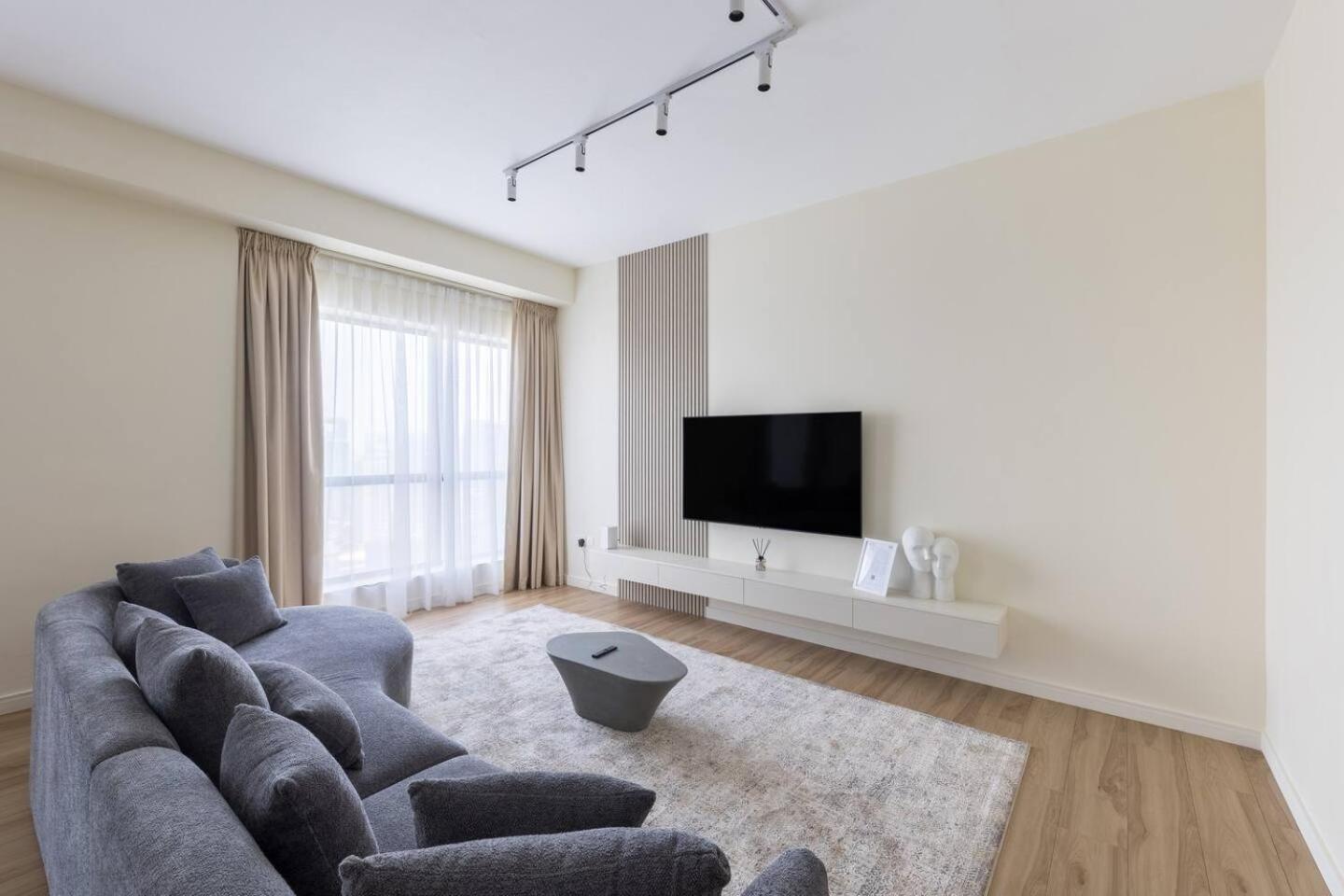 Luxury Living On The Floor Full Marina View * Dubai