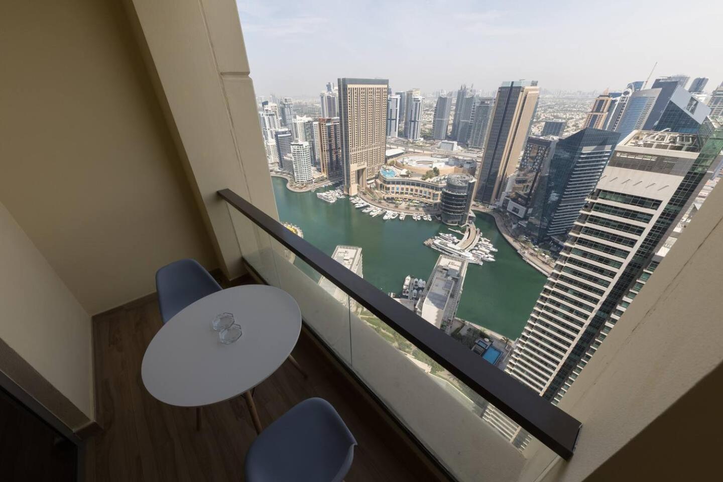 Luxury Living On The Floor Full Marina View