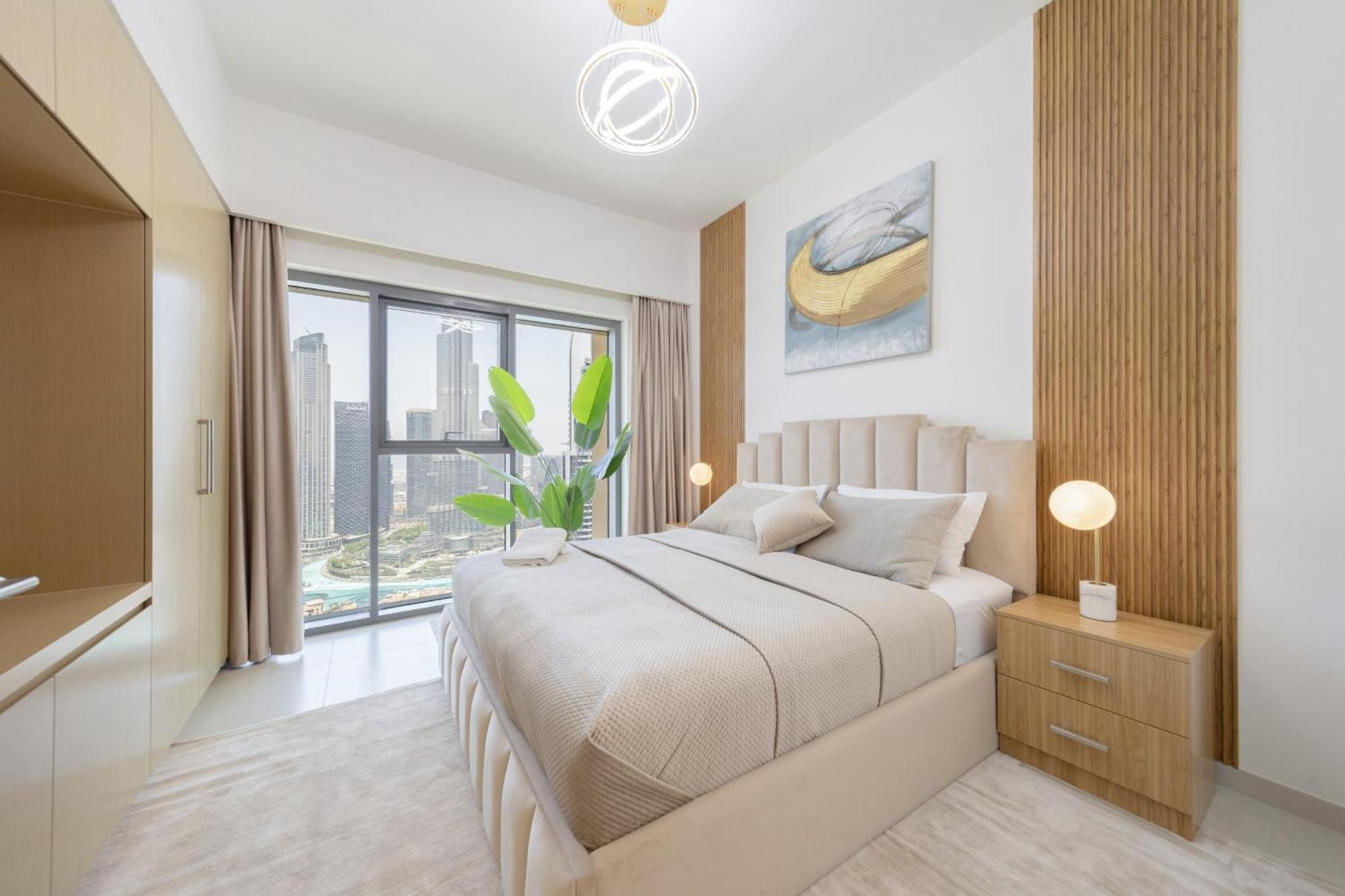 Eden's Homes & - Burj Royale Apartment Dubai